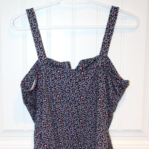 2/$30 🏷 Abound Women's Bodysuit Size Large - Picture 2 of 5